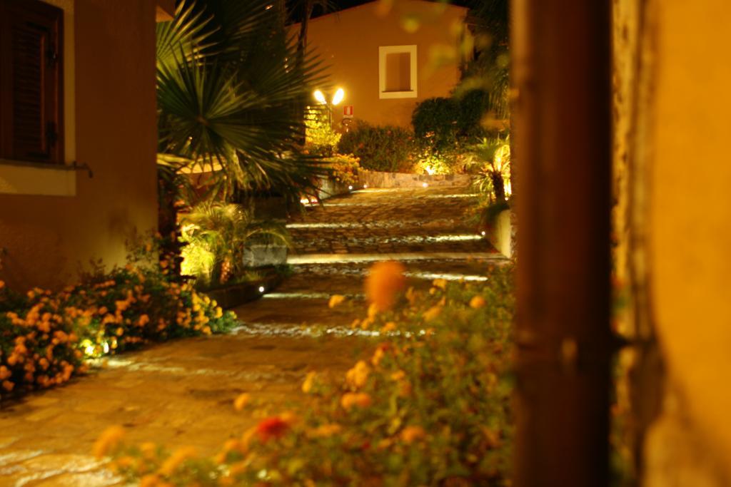 Villaggio Garden Park Marina di Camerota Exterior foto